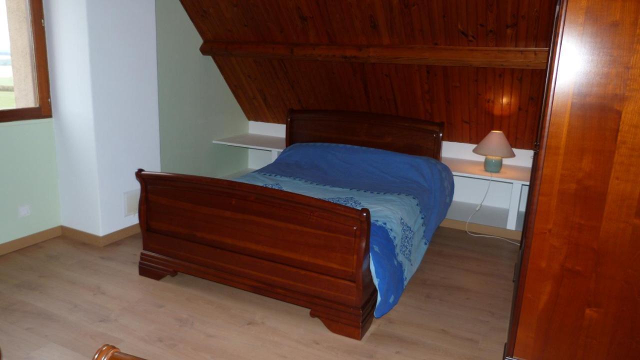 Maison De Vacances Pour 6 Personnes Avec Piscine Lainsecq Экстерьер фото